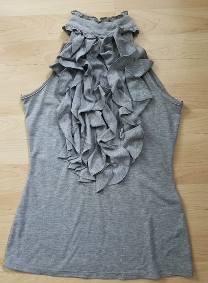 Sleeveless Ruffle Top - Picture 4 of 4